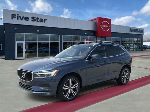 Denim Blue Metallic 2021 Volvo XC60 T5 Momentum