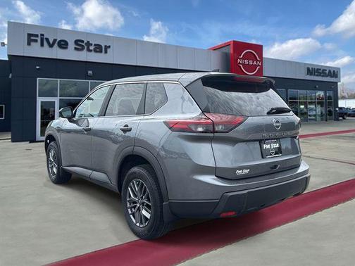 Gun Metallic 2026 Nissan Rogue S