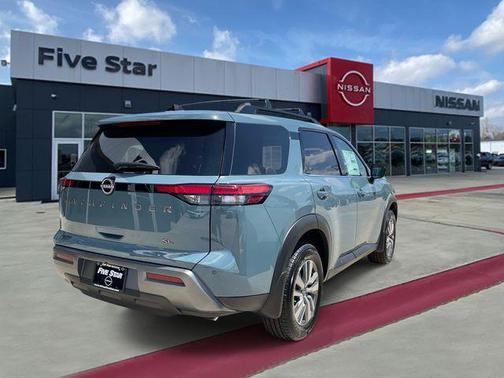 Baltic Teal 2026 Nissan Pathfinder SL