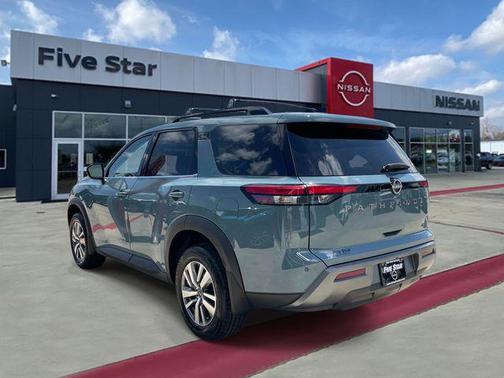 Baltic Teal 2026 Nissan Pathfinder SL
