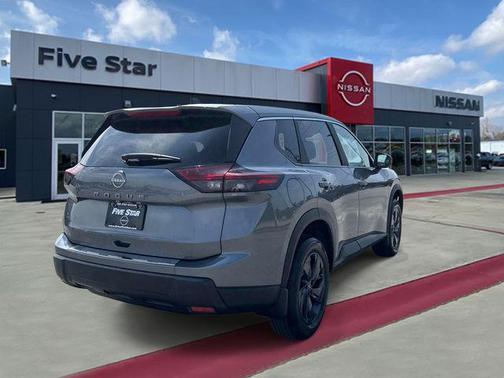 Gun Metallic 2026 Nissan Rogue SV
