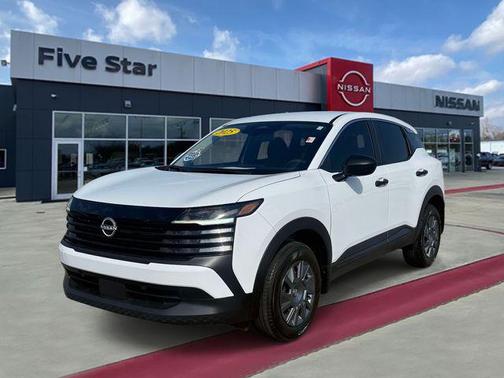 Fresh Powder 2025 Nissan Kicks S