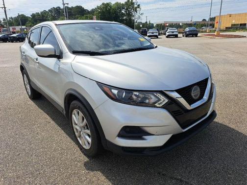 Brilliant Silver Metallic 2021 Nissan Rogue Sport S