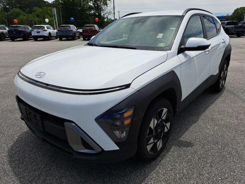 Atlas White 2024 Hyundai KONA SEL