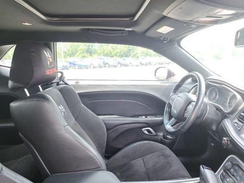 Hellraisin 2021 Dodge Challenger R/T Scat Pack