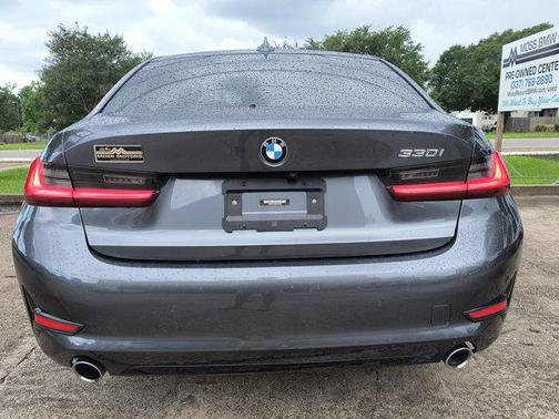 2022 BMW 330 330i