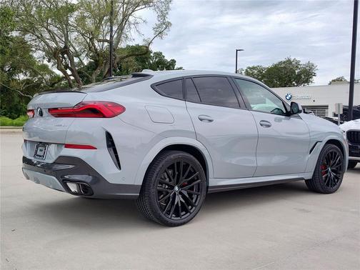 Brooklyn Grey Metallic 2027 BMW X6 xDrive40i
