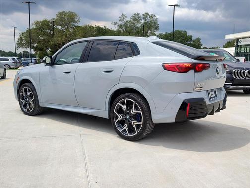 2025 BMW X2 xDrive28i