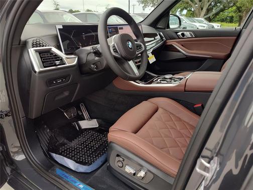 Dravit Grey Metallic 2026 BMW X5 xDrive40i