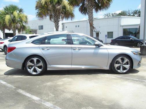 2018 Honda Accord Touring