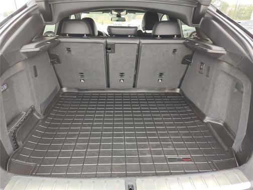 2022 BMW X4 xDrive30i