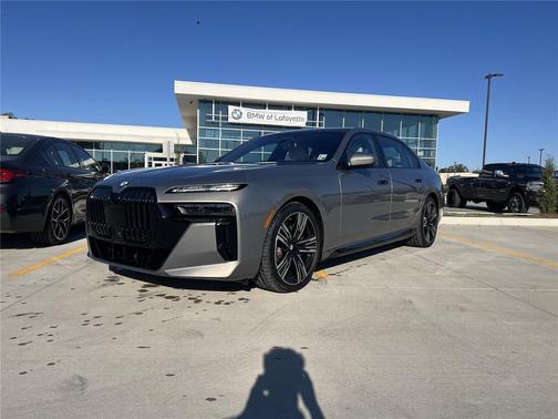 2023 BMW 760 i xDrive