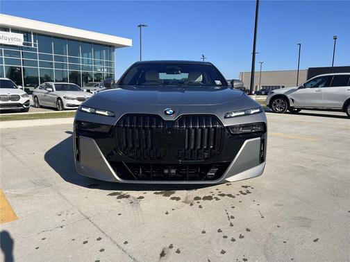 2023 BMW 760 i xDrive