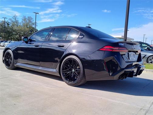 2025 BMW M5 Base