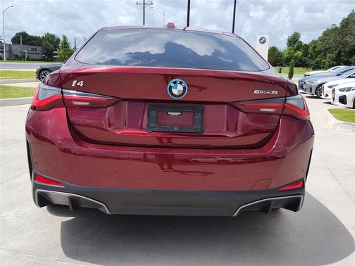 Aventurin Red Metallic 2023 BMW i4 Gran Coupe eDrive35