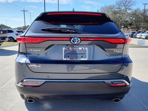 2024 Toyota Venza XLE