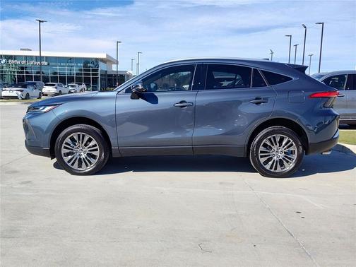 2024 Toyota Venza XLE