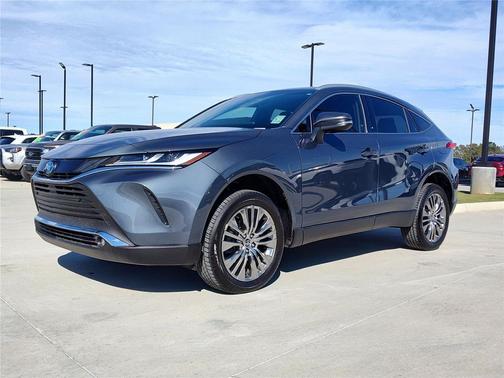 2024 Toyota Venza XLE