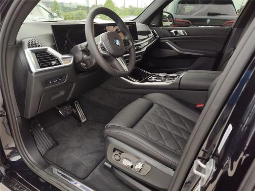 Carbon Black Metallic 2026 BMW X5 xDrive40i