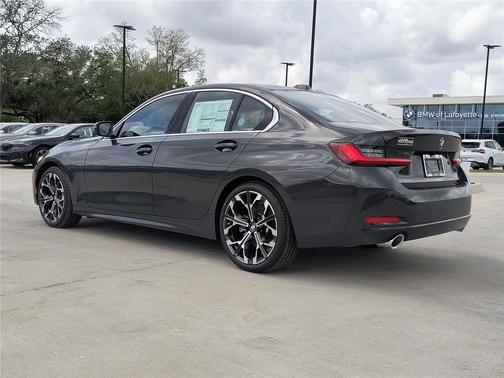 Dravit Grey Metallic 2026 BMW 330 330i