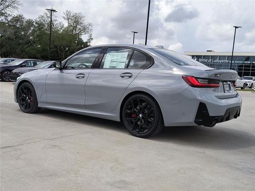 Brooklyn Grey Metallic 2026 BMW 330 330i