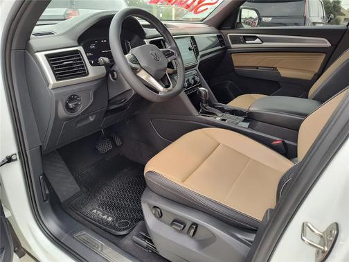 2022 Volkswagen Atlas Cross Sport 3.6L V6 SE w/Technology