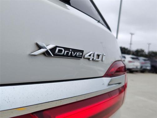2021 BMW X7 xDrive40i