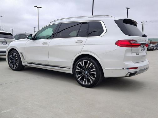 2021 BMW X7 xDrive40i