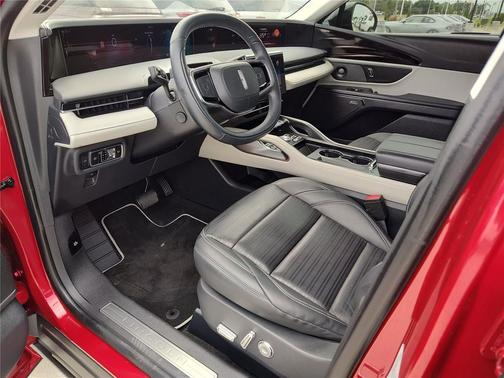 Red Carpet Metallic Tinted Clearcoat 2025 Lincoln Nautilus Reserve