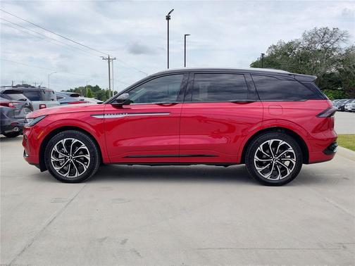 Red Carpet Metallic Tinted Clearcoat 2025 Lincoln Nautilus Reserve