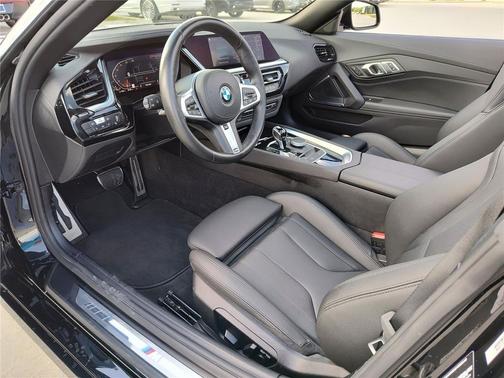 2025 BMW Z4 sDrive30i