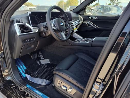 Black Sapphire Metallic 2026 BMW X6 M60i