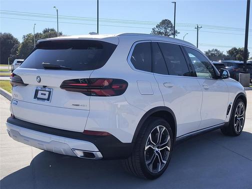 2026 BMW X5 sDrive40i