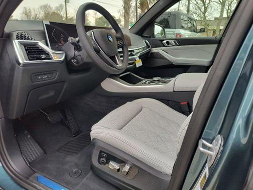 2025 BMW X5 sDrive40i