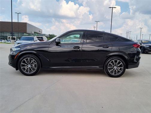 2025 BMW X6 xDrive40i