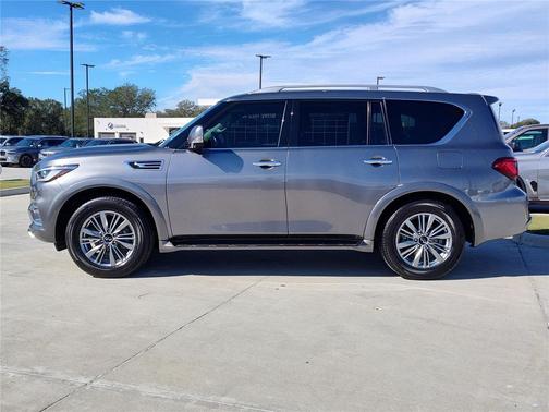 2021 INFINITI QX80 Luxe