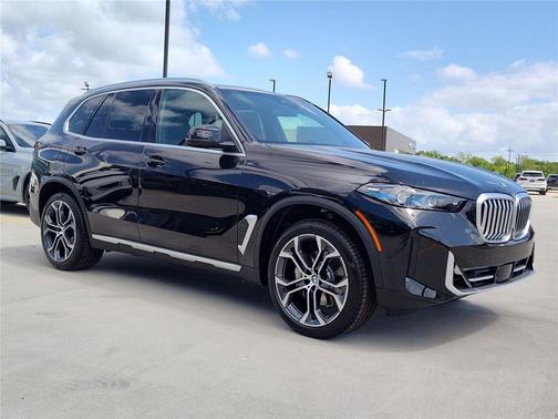 Black Sapphire Metallic 2026 BMW X5 sDrive40i