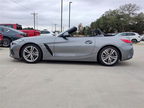 2025 BMW Z4 sDrive30i