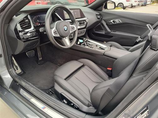 2025 BMW Z4 sDrive30i