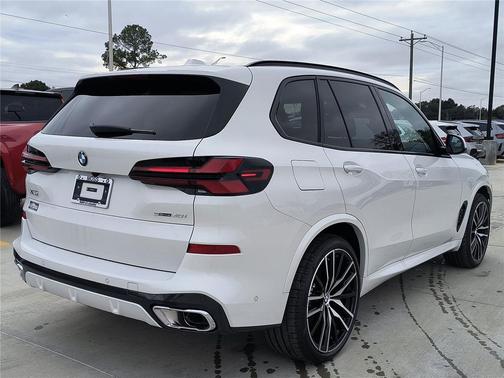 2026 BMW X5 sDrive40i