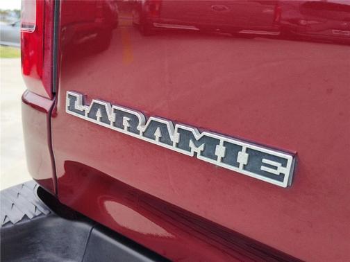Delmonico Red Pearlcoat 2023 RAM 1500 Laramie