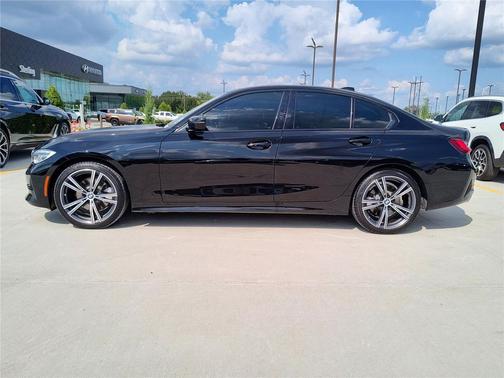 2022 BMW 330 330i