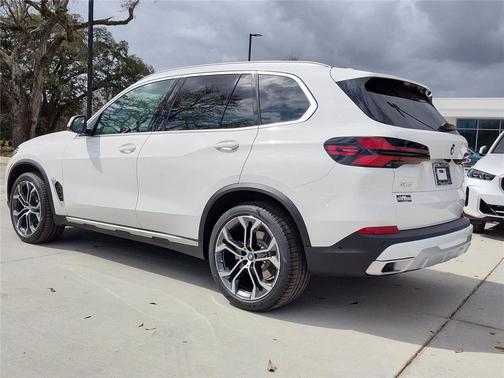 2026 BMW X5 sDrive40i