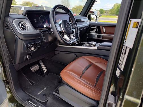 G manufaktur Olive Metallic 2022 Mercedes-Benz AMG G 63 4MATIC