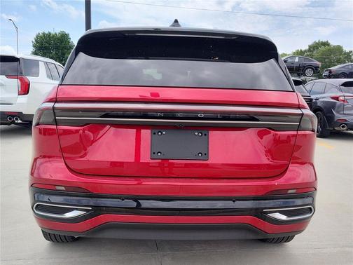 Red Carpet Metallic Tinted Clearcoat 2025 Lincoln Nautilus Reserve