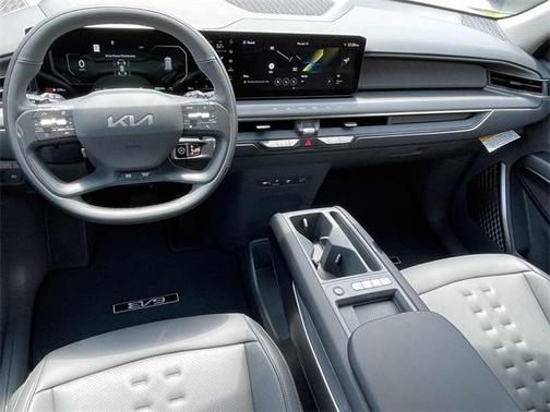 2026 Kia EV9 Wind