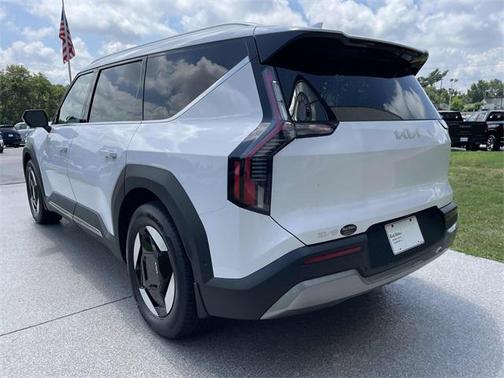 2026 Kia EV9 Wind