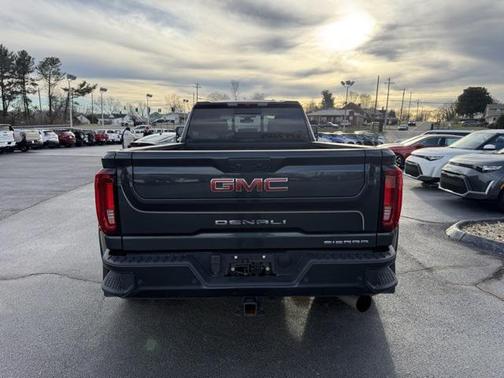 2023 GMC Sierra 3500 Denali