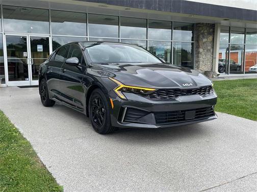 2025 Kia K5 LXS