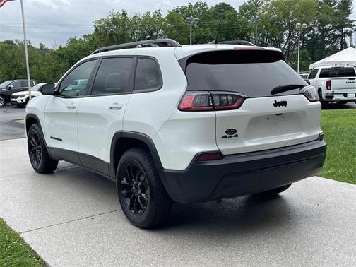 2023 Jeep Cherokee Altitude